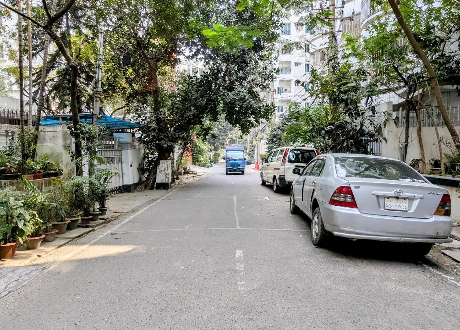 Luxurious Apartment At Banani Dhaka